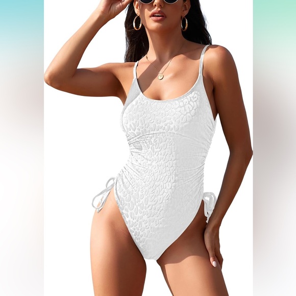 White Textured One-Piece Swimsuit ruched tummy control high cut sexy monokini - Picture 1 of 11